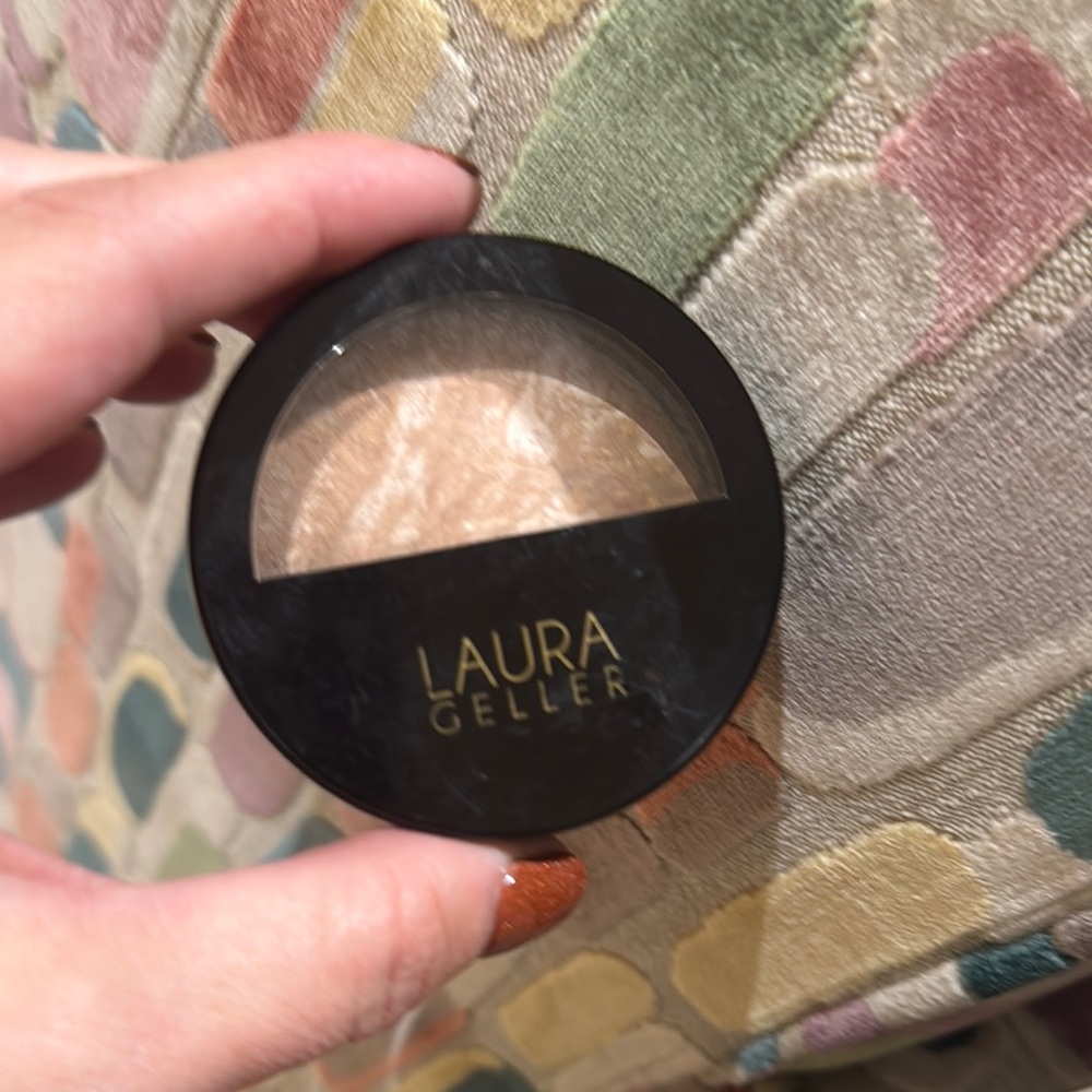 Laura Geller Baked Balanced -N- Brighten Light